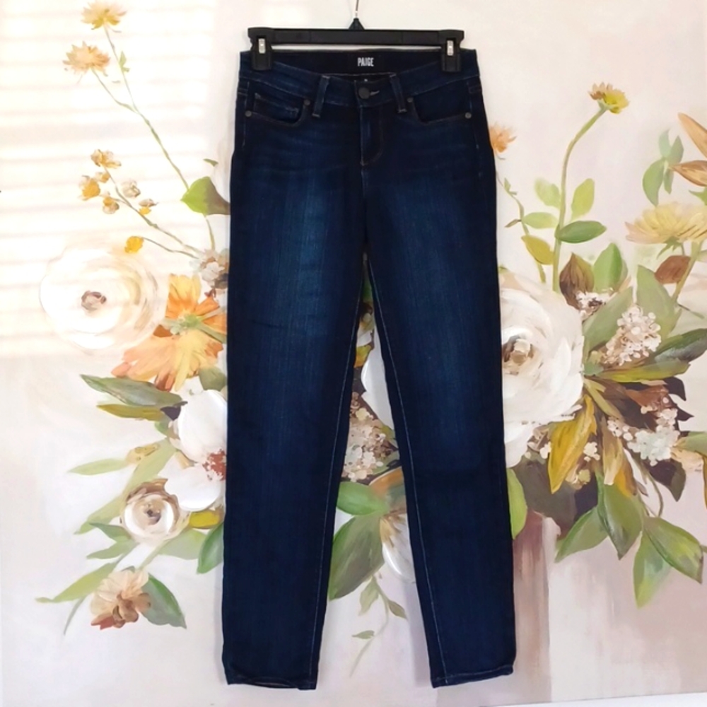 PAIGE Verdugo Crop W-26 Dark Wash Stretch Jeans